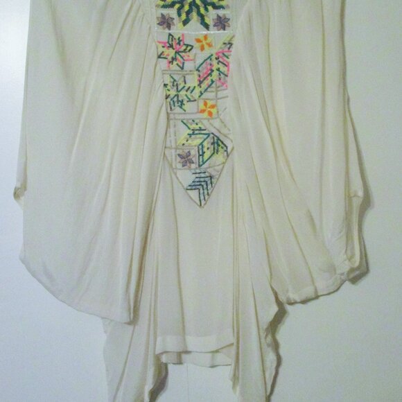 Anthropologie Tanvi Kedia Embroidered Beads Sequins Kimono Top Small EUC - Picture 6 of 6